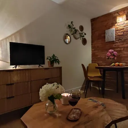 Natura Апартаменты *